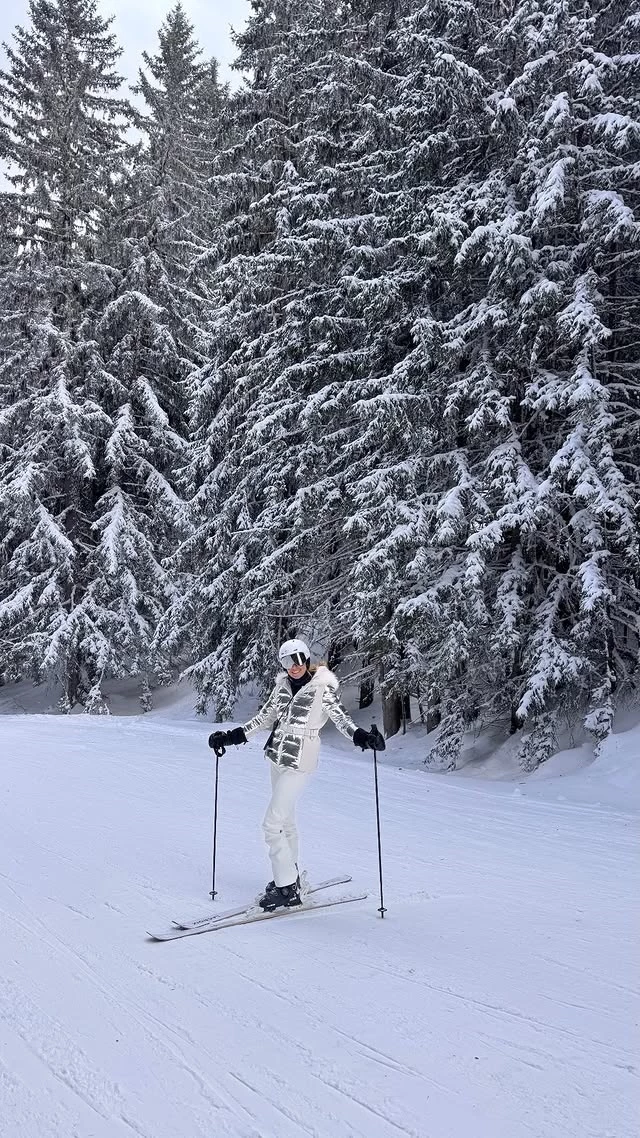 Η Μαριέττα Χρουσαλά σε χειμερινό θέρετρο