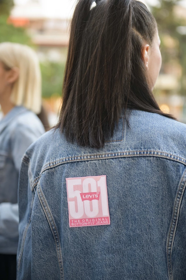 Levi's