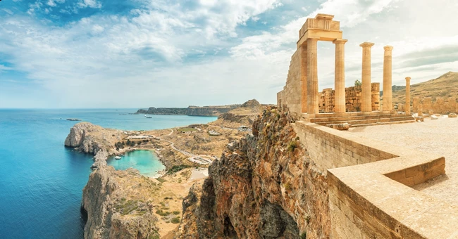 "Rhodes, What you love is here" | Νέα καμπάνια για την προώθηση του νησιού των Ιπποτών