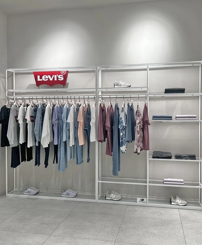 Courtesy of mat fashion