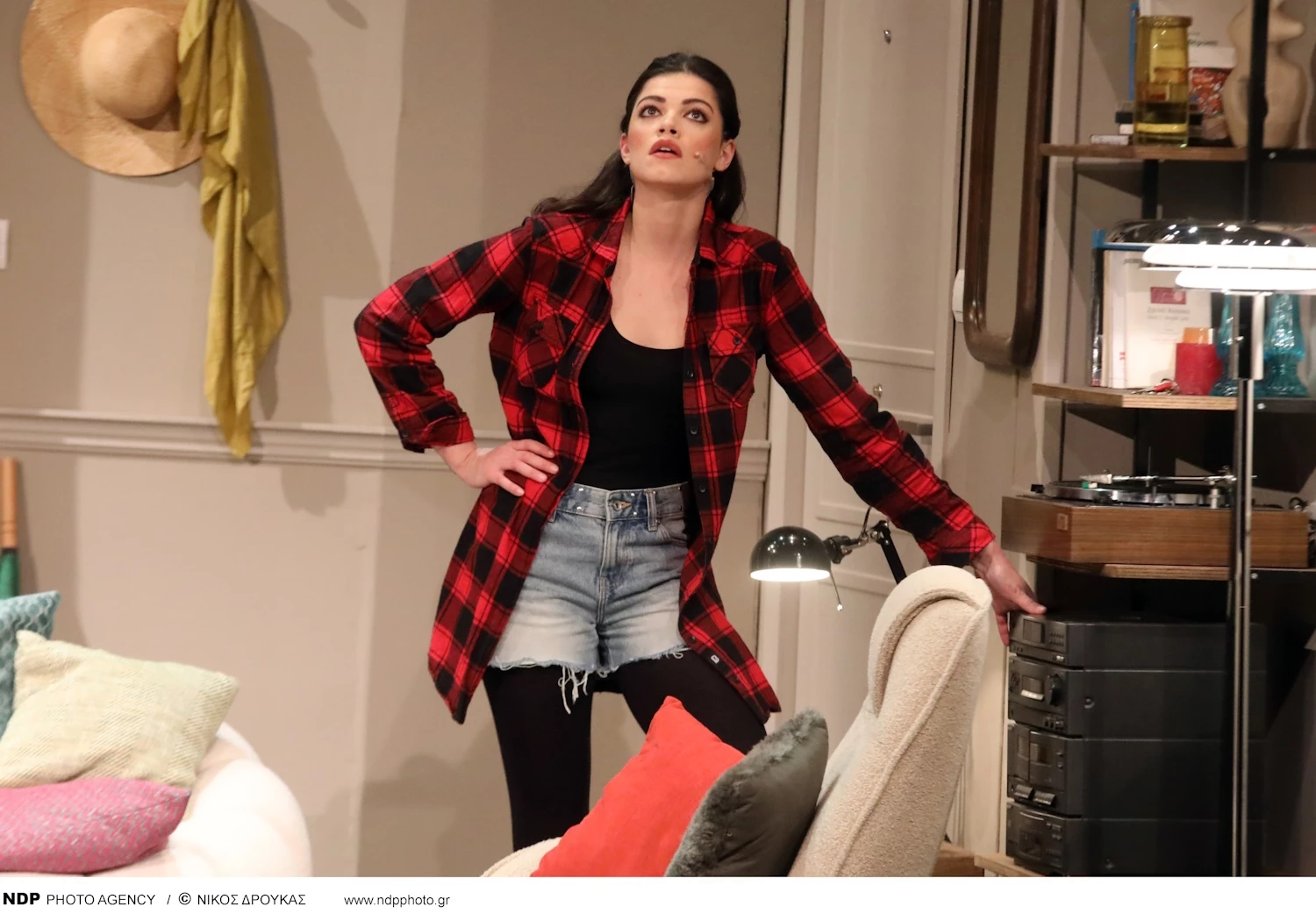 Τζένη Καζάκου | Στη σκηνή μαζί με τη μητέρα της, Τάνια Τρύπη