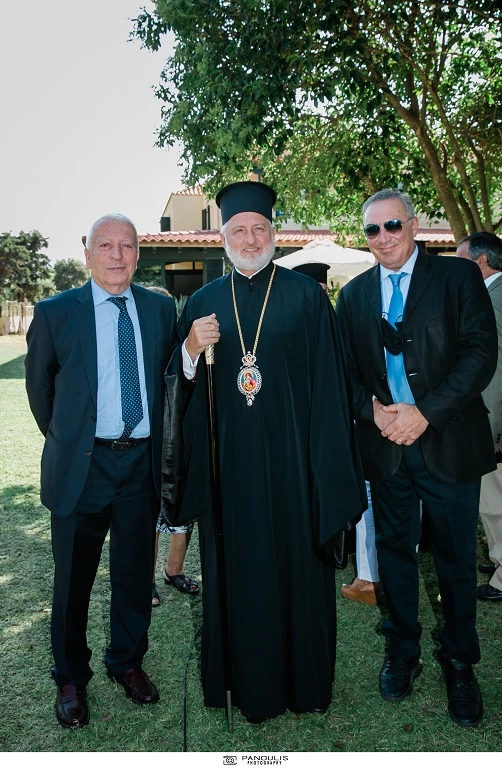 Επίσκεψη Αρχιεπισκόπου Αμερικής στη Χίο | Η σπουδαιότητα της αναδάσωσης, η ανάγκη παροχής βοήθειας στους πυρόπληκτους και το ποσό των 1.000.000$