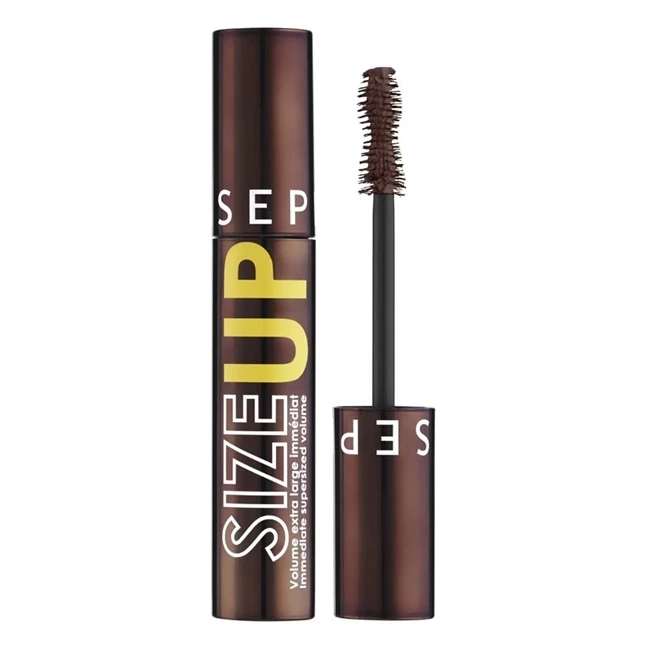 Sephora Collection Size Up mascara σε καφέ απόχρωση.