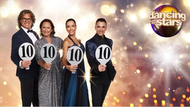 Το ζευγάρι αποχώρησε από το τρίτο live του DWTS, η απίστευτη ένταση μεταξύ των κριτών & όλα τα νέα