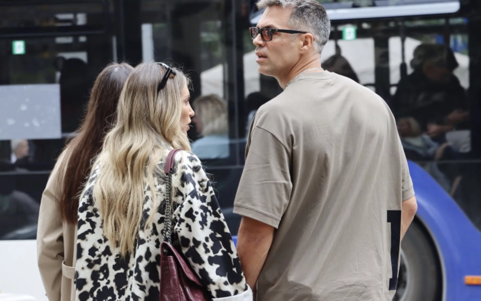 Αθηνά Οικονομάκου | Χέρι-χέρι με τον Μπρούνο Τσερέλα στην Αθήνα