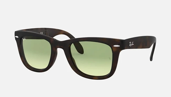 Wayfarer Ray - Ban, Luxottica.