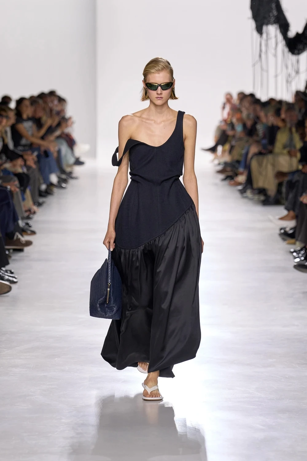 Οι τάσεις της μόδας στα σανδάλια για το καλοκαίρι του 2026