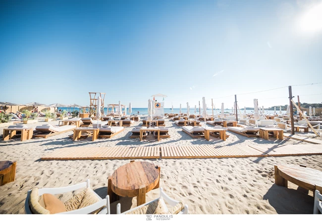 The Lemon Tree and Co. Athens Riviera: Η απόλυτη upscale seaside dining εμπειρία στην παραλία της Βούλας