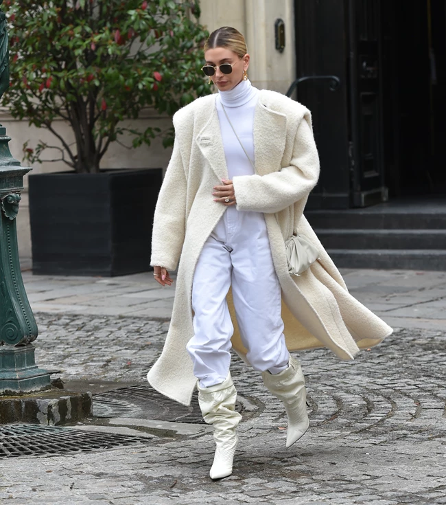 Hailey Bieber