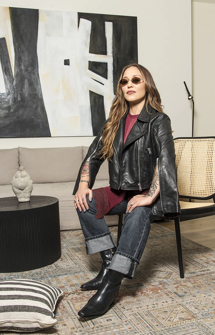 Η Πηνελόπη Αναστασοπούλου προτείνει τέσσερα στιλιστικά hacks για να υιοθετήσεις τις top τάσεις της μόδας