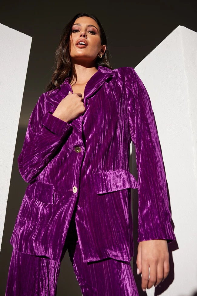 Tα γιορτινά sparkling looks που θα μας κάνουν να εντυπωσιάσουμε φέτος τα Χριστούγεννα