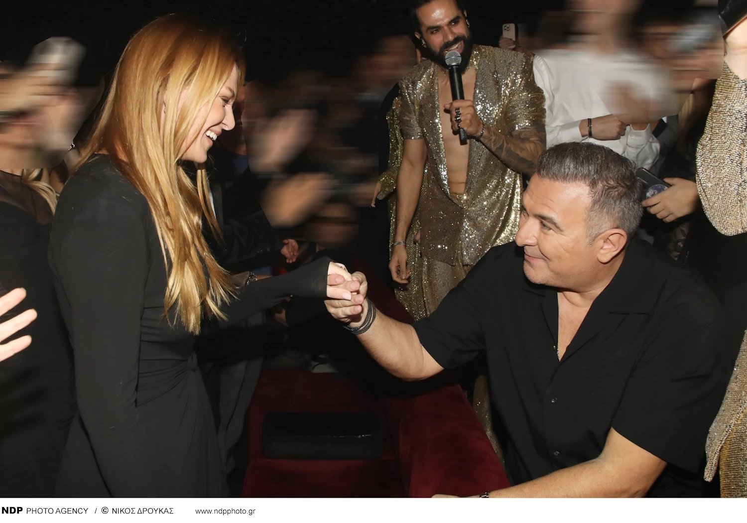 Υβόννη Μπόσνιακ - Αντώνης Ρέμος