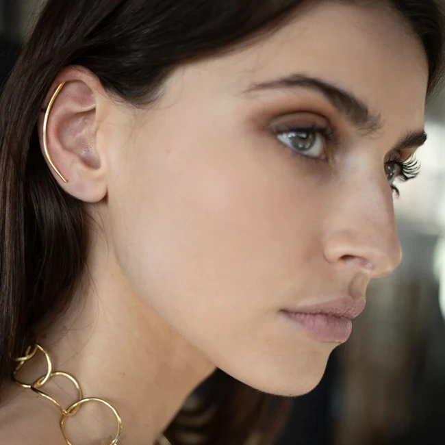 Ear cuffs | Το trend στα σκουλαρίκια που έχουμε λατρέψει