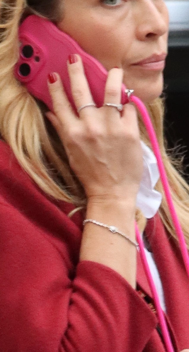 4365_MARIETA_XROYSALA_24112025