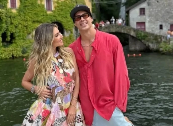 Ποιους προορισμούς επέλεξαν οι Έλληνες celebrities για το τριήμερο του Αγίου Πνεύματος;