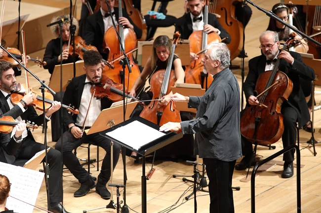 Φιλαρμόνια Ορχήστρα Αθηνών | Στο Μέγαρο Μουσικής για μία μοναδική βραδιά