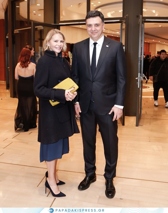 Η εμφάνισή της Τζένης Μπαλατσινού