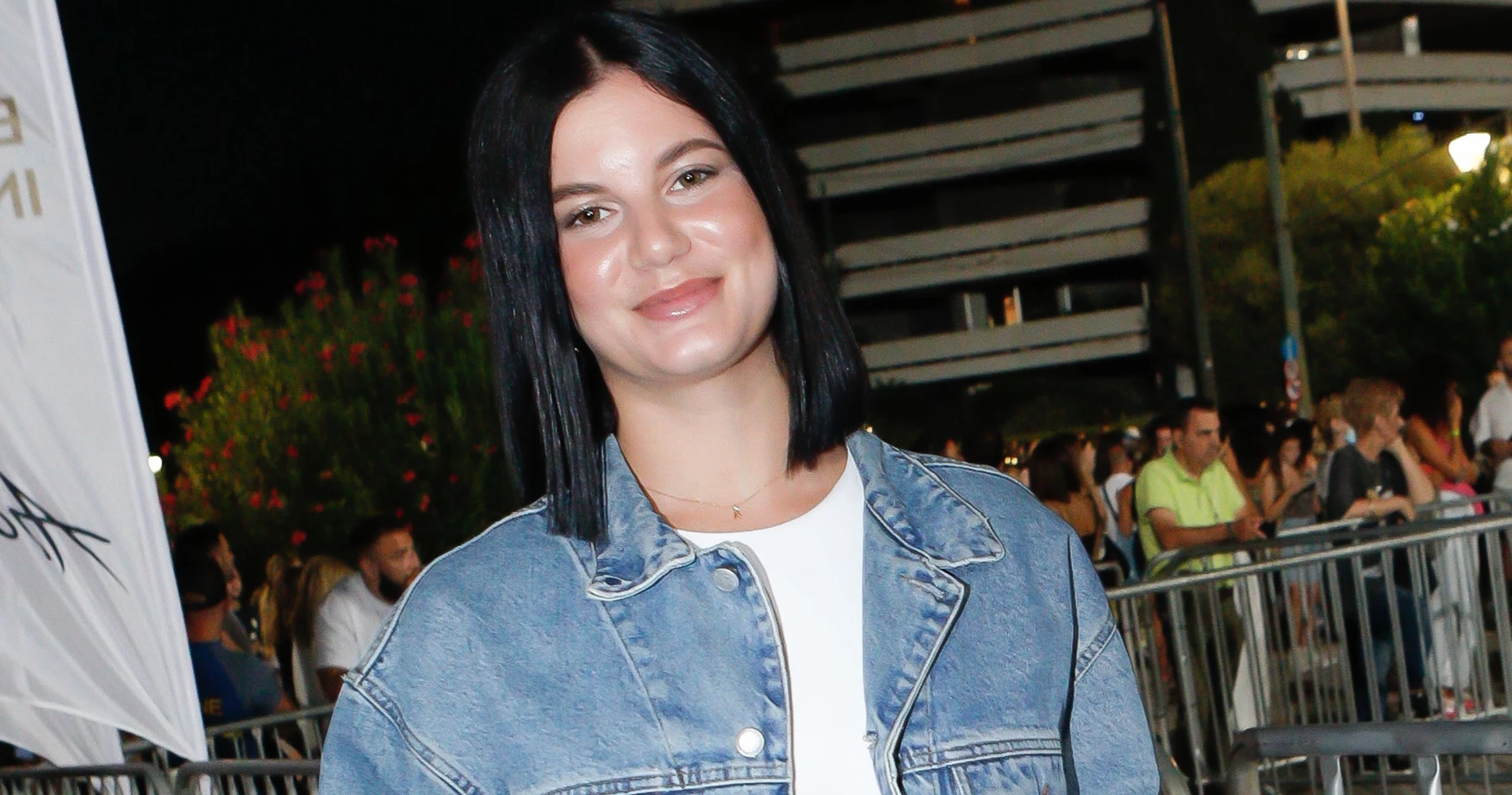 Η Αλίκη Καραμανλή με τα ιδανικά παπούτσια για τη μεταβατική περίοδο του φθινοπώρου