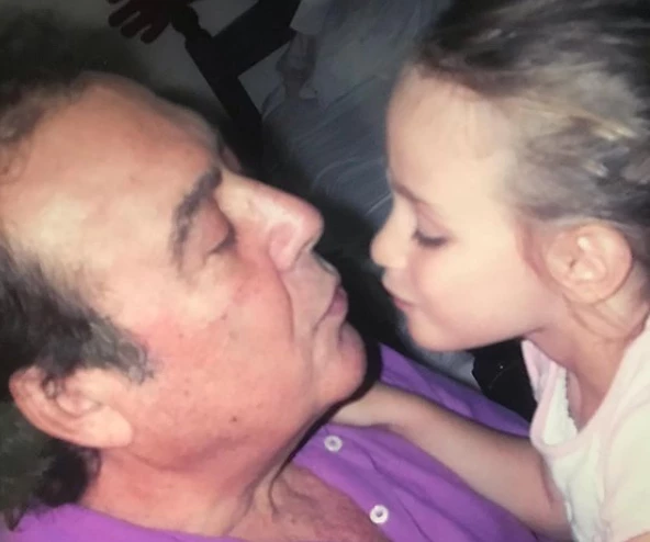 "Σ' αγαπώ πολύ" | H Μαρία Βοσκοπούλου αποχαιρετά τον πατέρα της με την πιο συγκινητική ανάρτηση