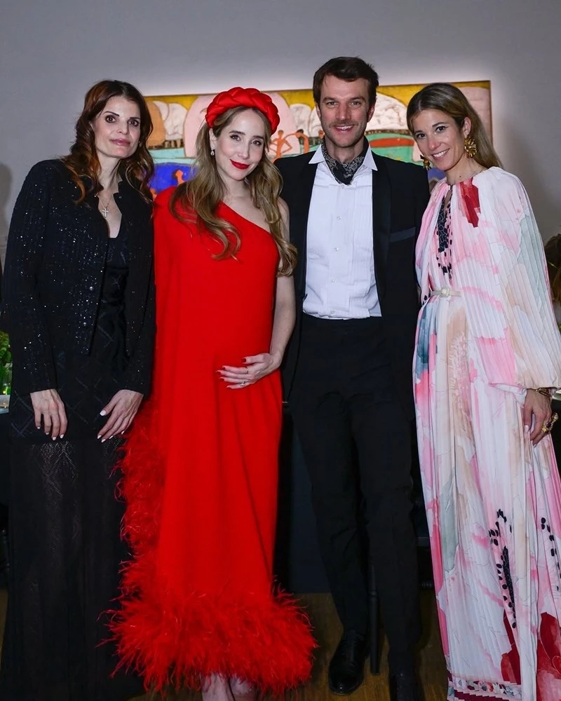 Τέλος τα ξανθά μαλλιά για την Αθηνά Ωνάση | Το νέο look που την έκανε αγνώριστη