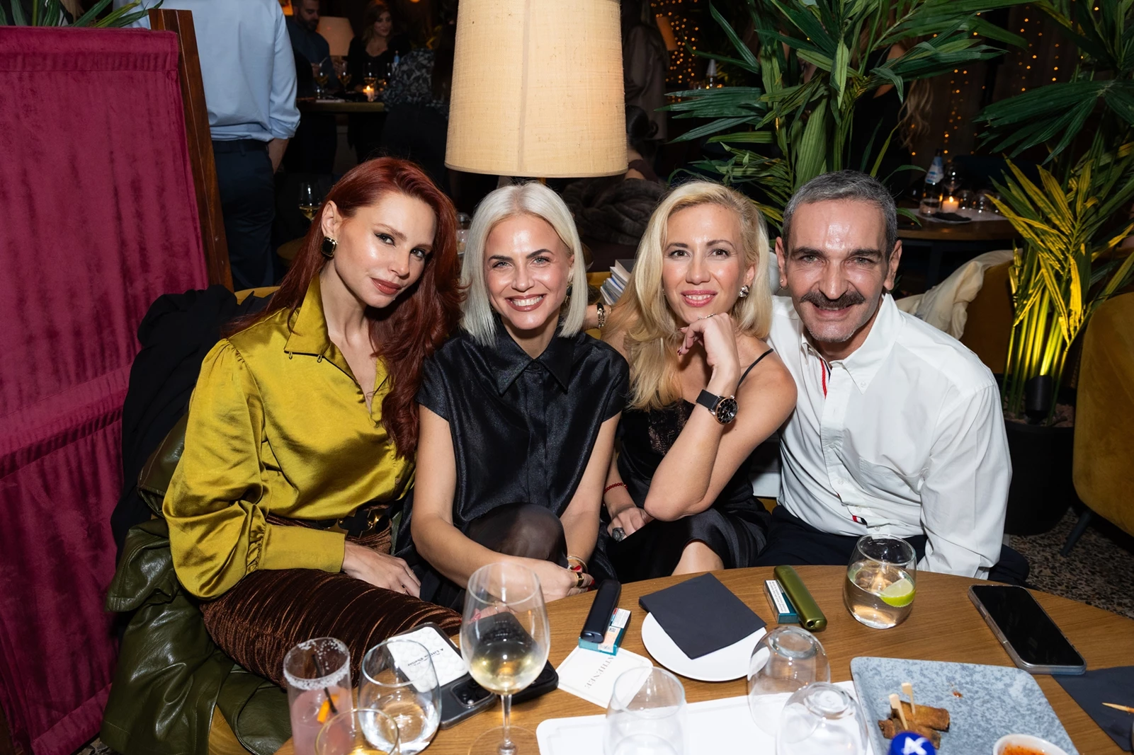 Εορταστική ατμόσφαιρα στο πάρτι της Σουζάνας Κλημεντίδη