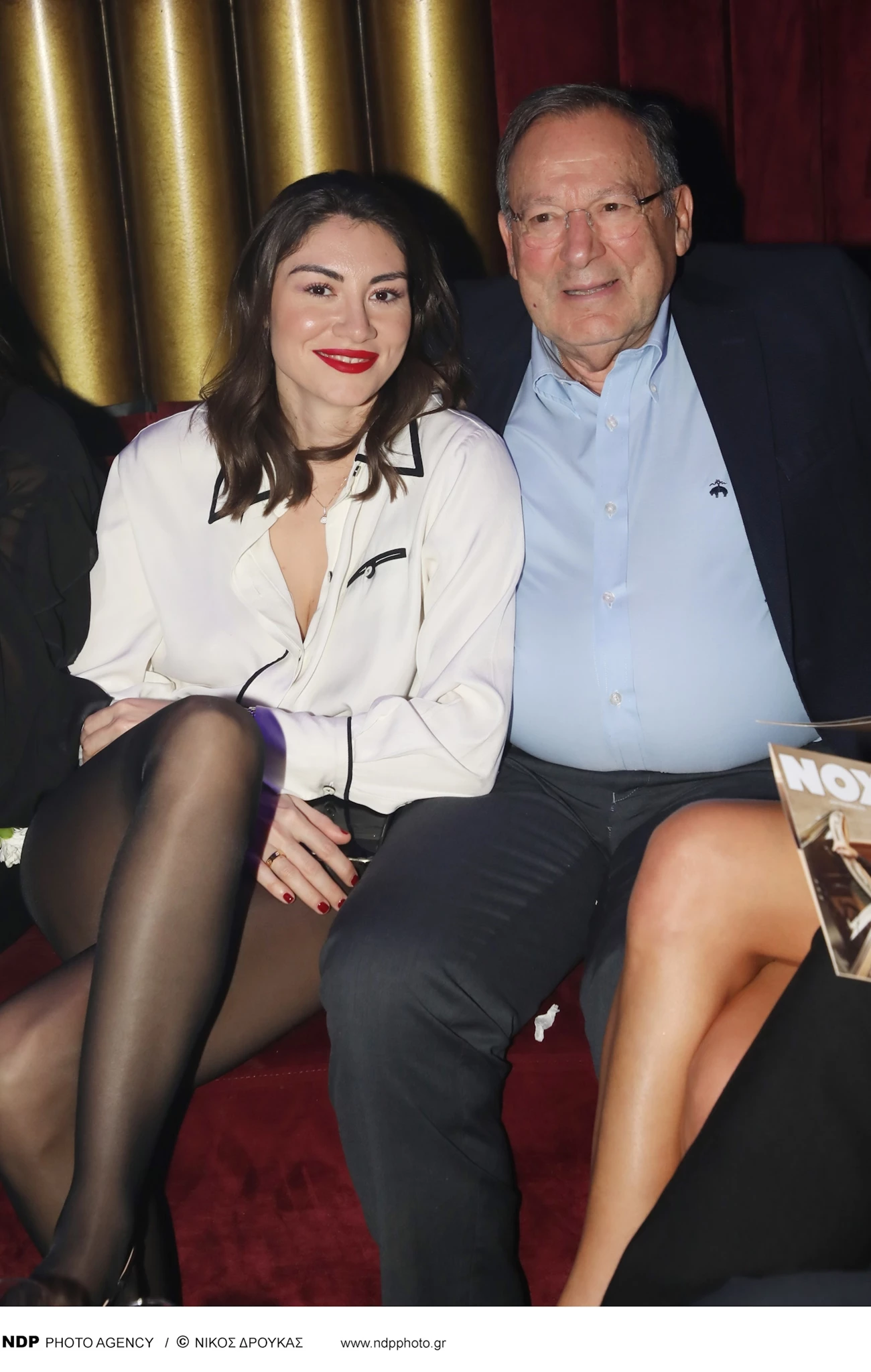 Ανδρέας Φουστάνος | Ποζάρει αγκαλιά με τη νεαρή σύντροφό του, Ιωάννα Βασιλάκη