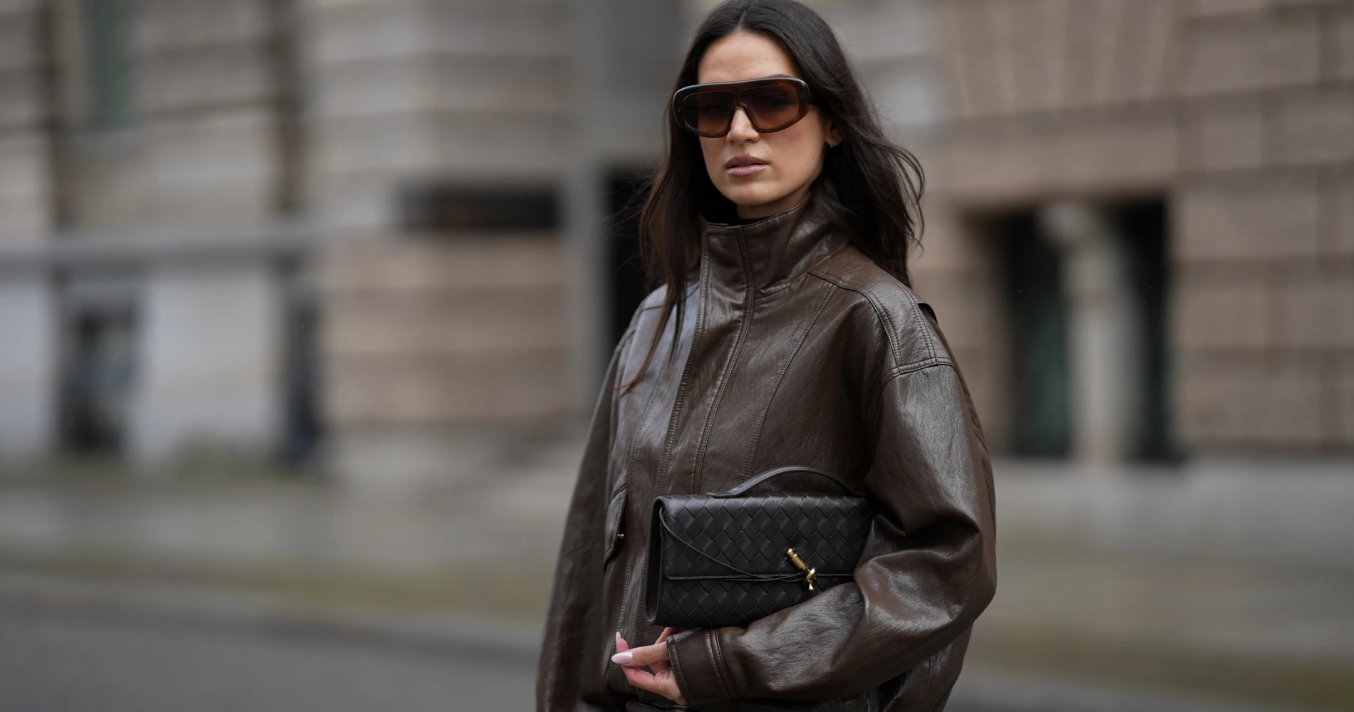 Το trick των 2€ που θα κάνει το άρωμά σου να μυρίζει όλη μέρα