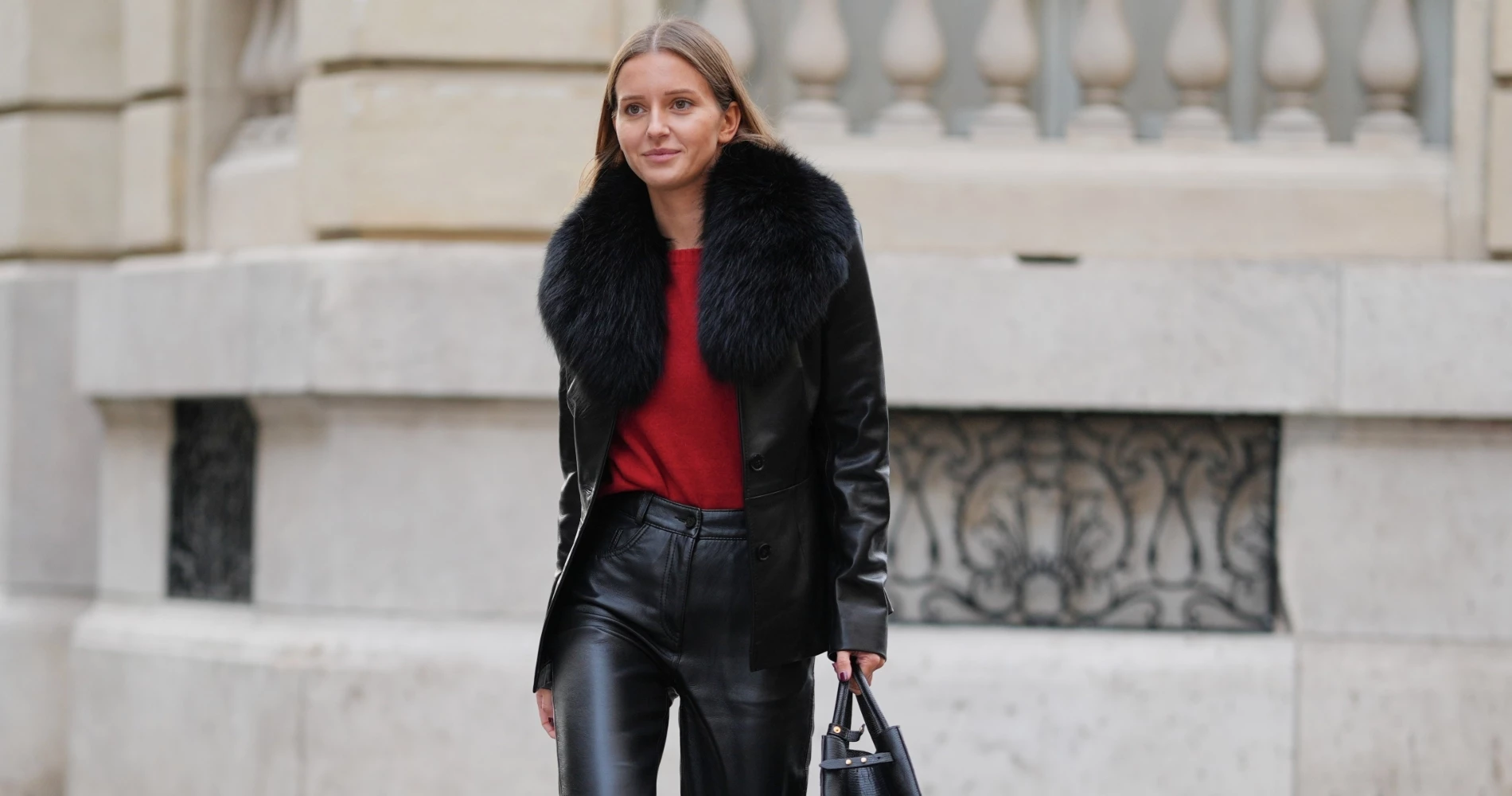 Το δερμάτινο παντελόνι από τη Stradivarius που θα αναβαθμίσει τα χειμερινά looks σου στη στιγμή