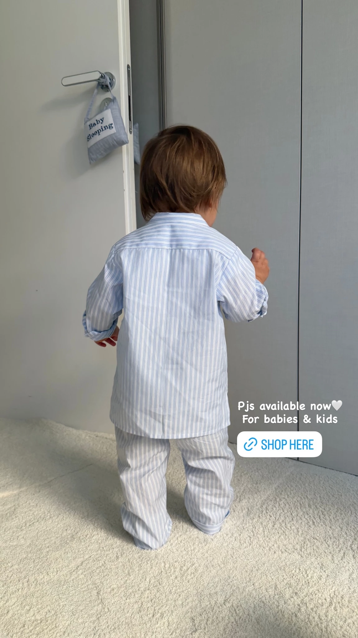 Αλεξάνδρα Νίκα | Ο γιος της, Βασίλης Αργυρός σε ρόλο μοντέλου