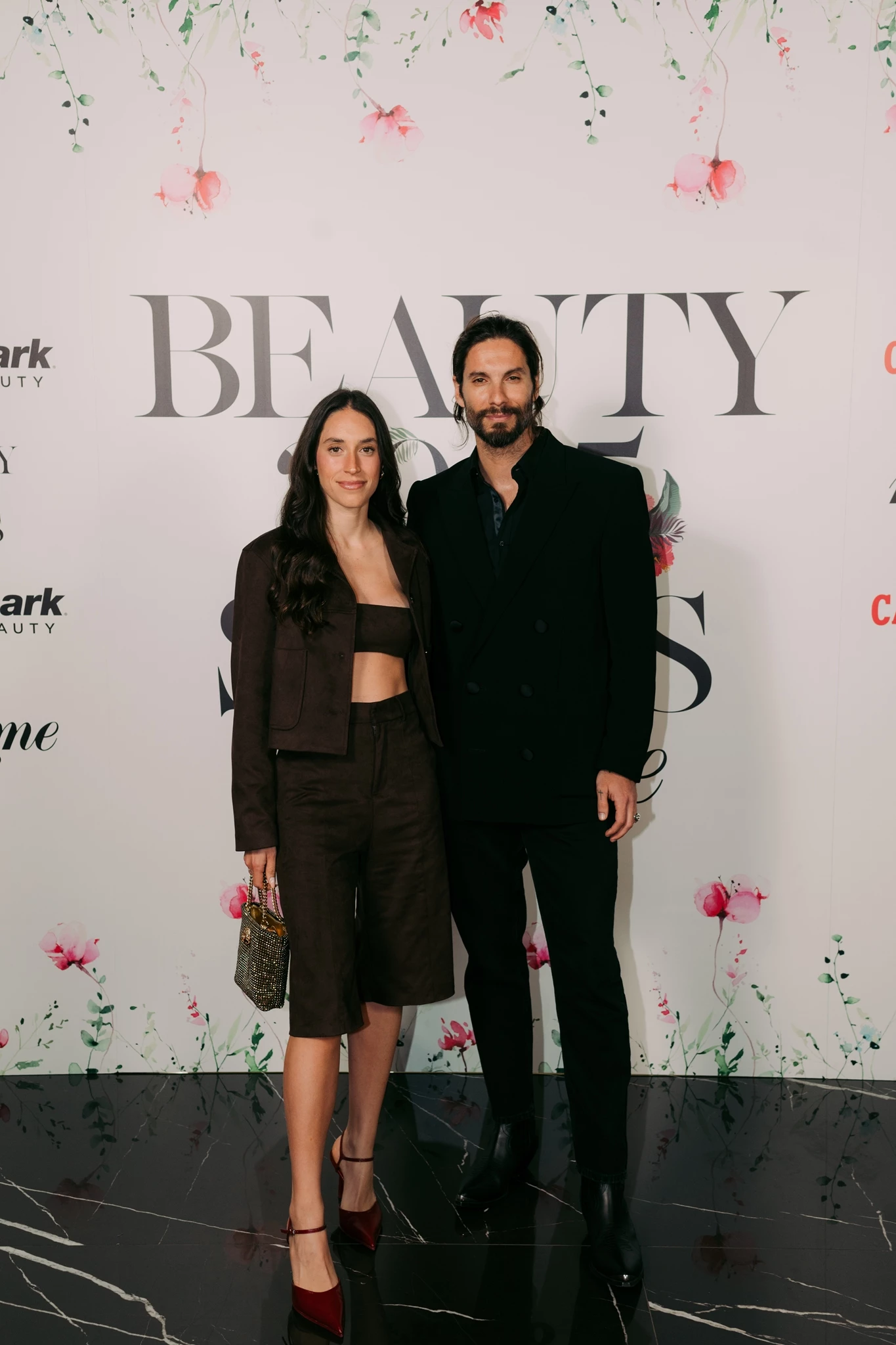 Ραφαέλα Ψαρρού, Γιώργος Καράβας