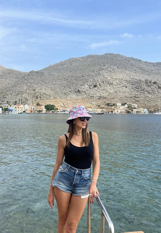 Σταματίνα Τσιμτσιλή Kurt bucket hat