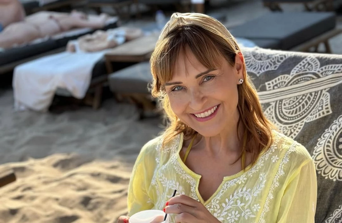 Συγκινημένη η Μάρα Ζαχαρέα | Φωτογραφίζει το πιο γλυκό νεογέννητο μωρό