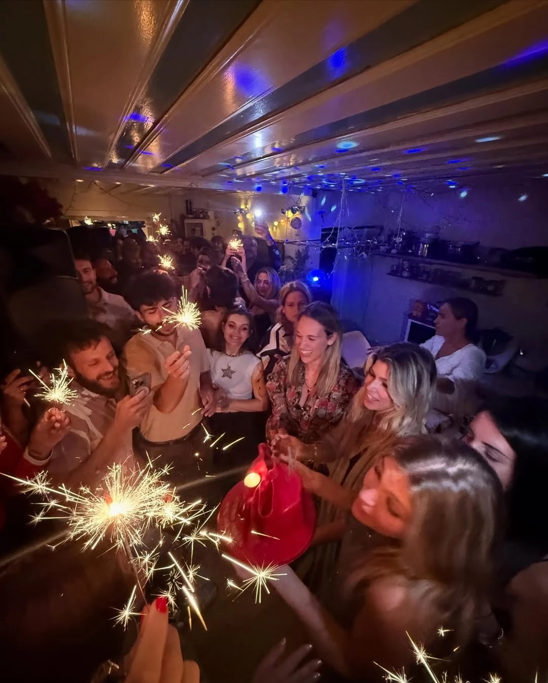 Τα γενέθλια της Κλέλιας Ανδριολάτου στους Παξούς