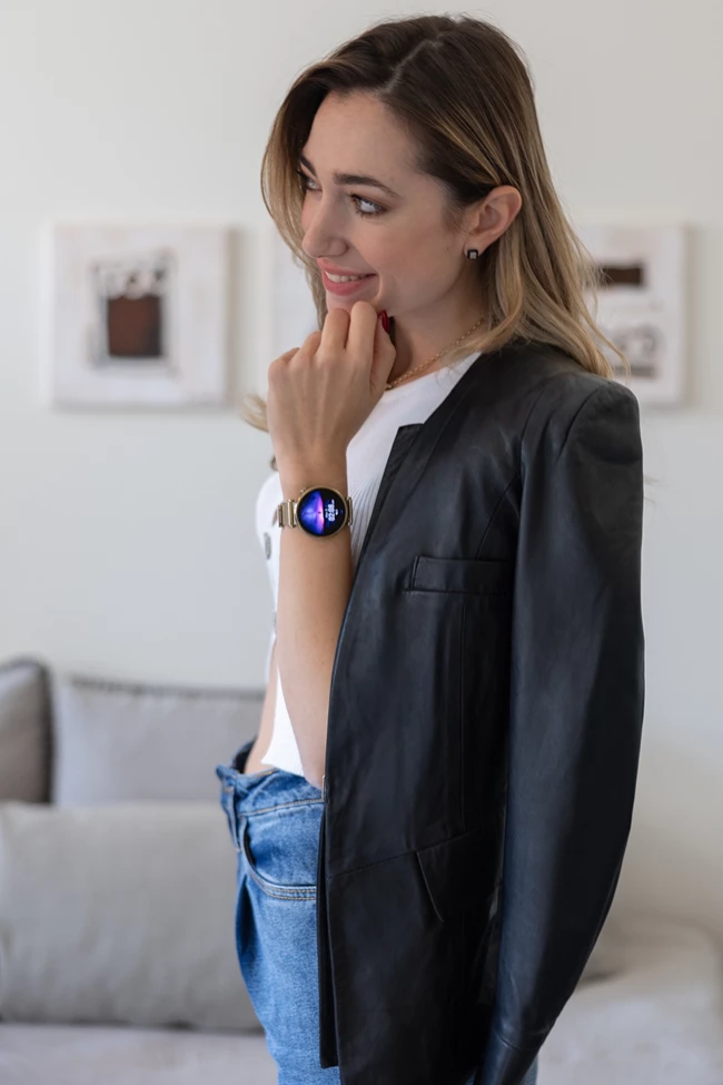 Το 24ωρο μίας fashionista | Η Δώρα Κατσικογιάννη αποκαλύπτει το έξυπνο styling tip που θα βελτιώσει την καθημερινότητά σου