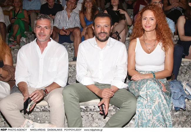 Χώρισε ο Νίκος Παππάς: Ποια είναι η πρώην σύζυγός του Βασιλική Σελήνη, που γνώρισε στα τηλεοπτικά πλατό