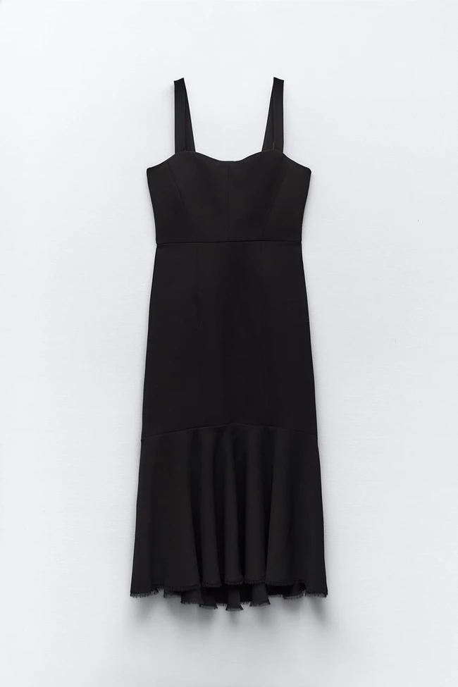 Κατερίνα Καινούργιου | Το chic μαύρο φόρεμα της από τη Zara που έσπευσαν να αγοράσουν οι followers της - κοστίζει λιγότερο από 40 €