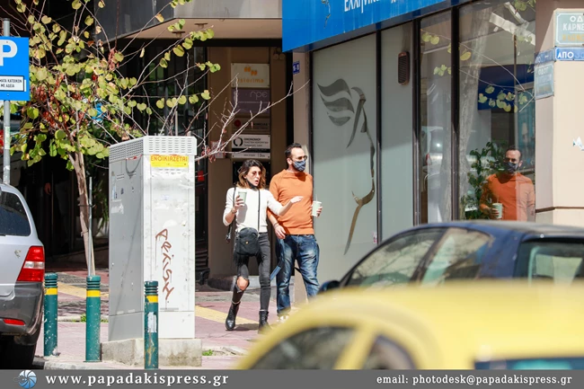 Πάνος Μουζουράκης, Τζίνα Βαρελά