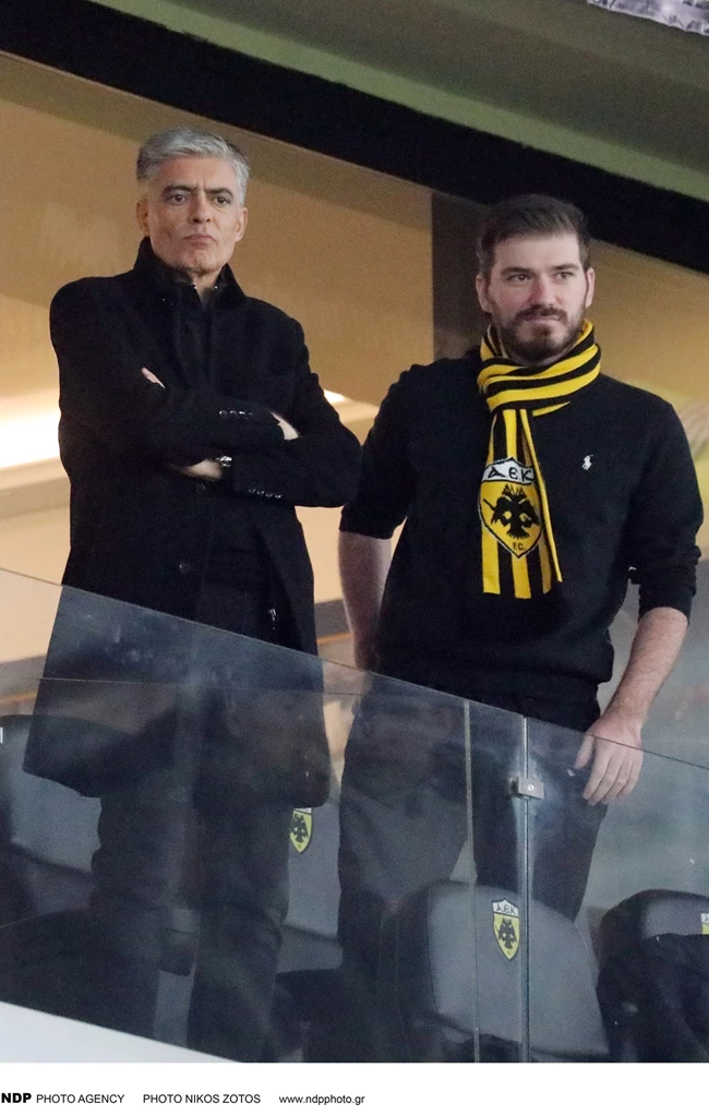 Νίκος και Λάμπης Ευαγγελάτος | Δεν χάνουν αγώνα της ομάδας τους - Οι νέες φωτογραφίες από το γήπεδο