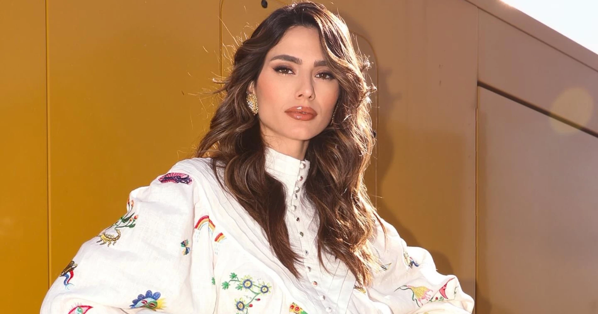 Η Ηλιάνα Παπαγεωργίου με το μοναδικό πανωφόρι που χρειάζεσαι το φθινόπωρο