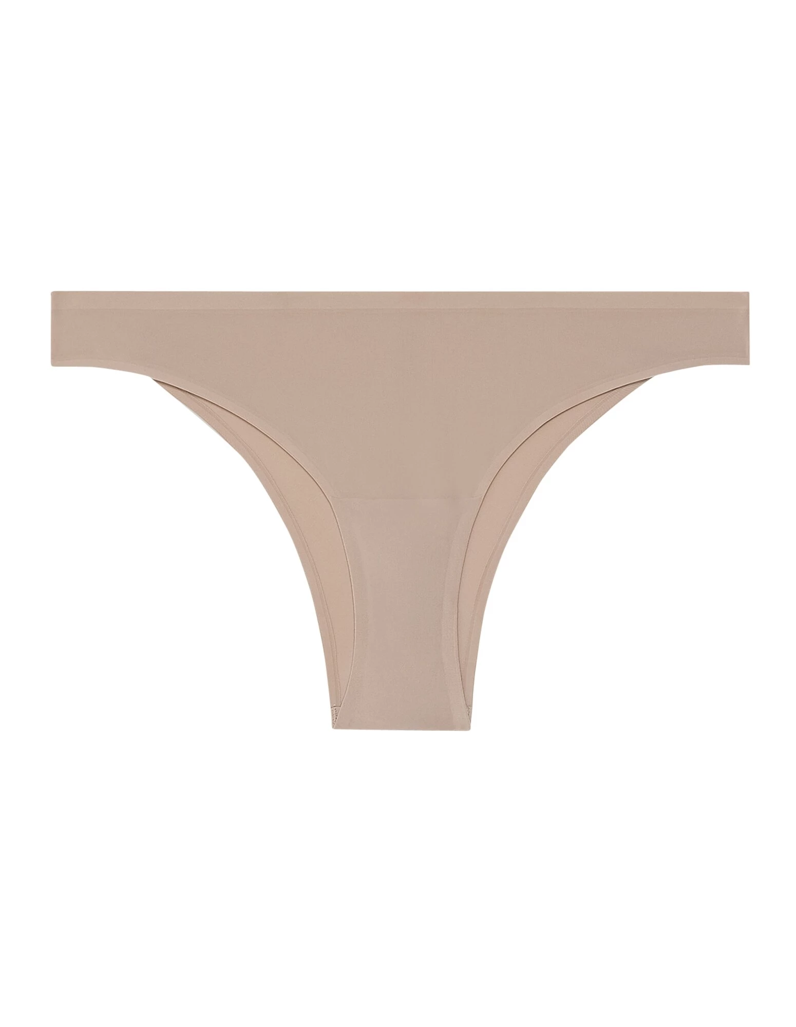 Invisible | Η Yamamay παρουσιάζει τη νέα σειρά εσωρούχων της για άνεση, ελαφρότητα και αόρατη εφαρμογή κάτω από τα ρούχα