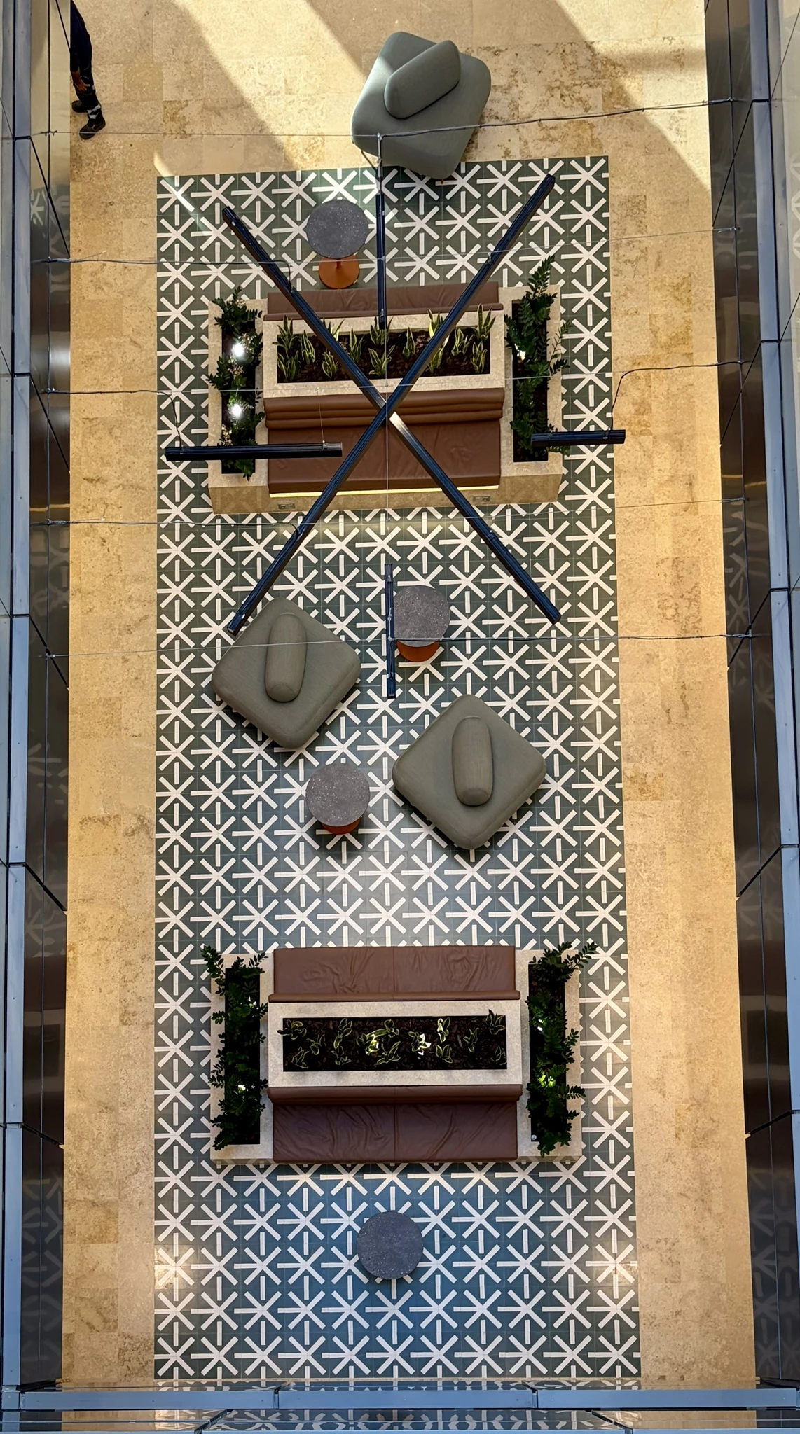 Γονείς σε burnout | Πώς ξαναβρίσκεις ενέργεια όταν δεν κοιμάσαι συνεχόμενα