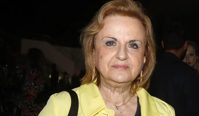 Celebrity News | Η Ματίνα Παγώνη μιλά για την απώλεια της μητέρας της & η Ελένη Μενεγάκη ποζάρει με κατακόκκινα τριαντάφυλλα