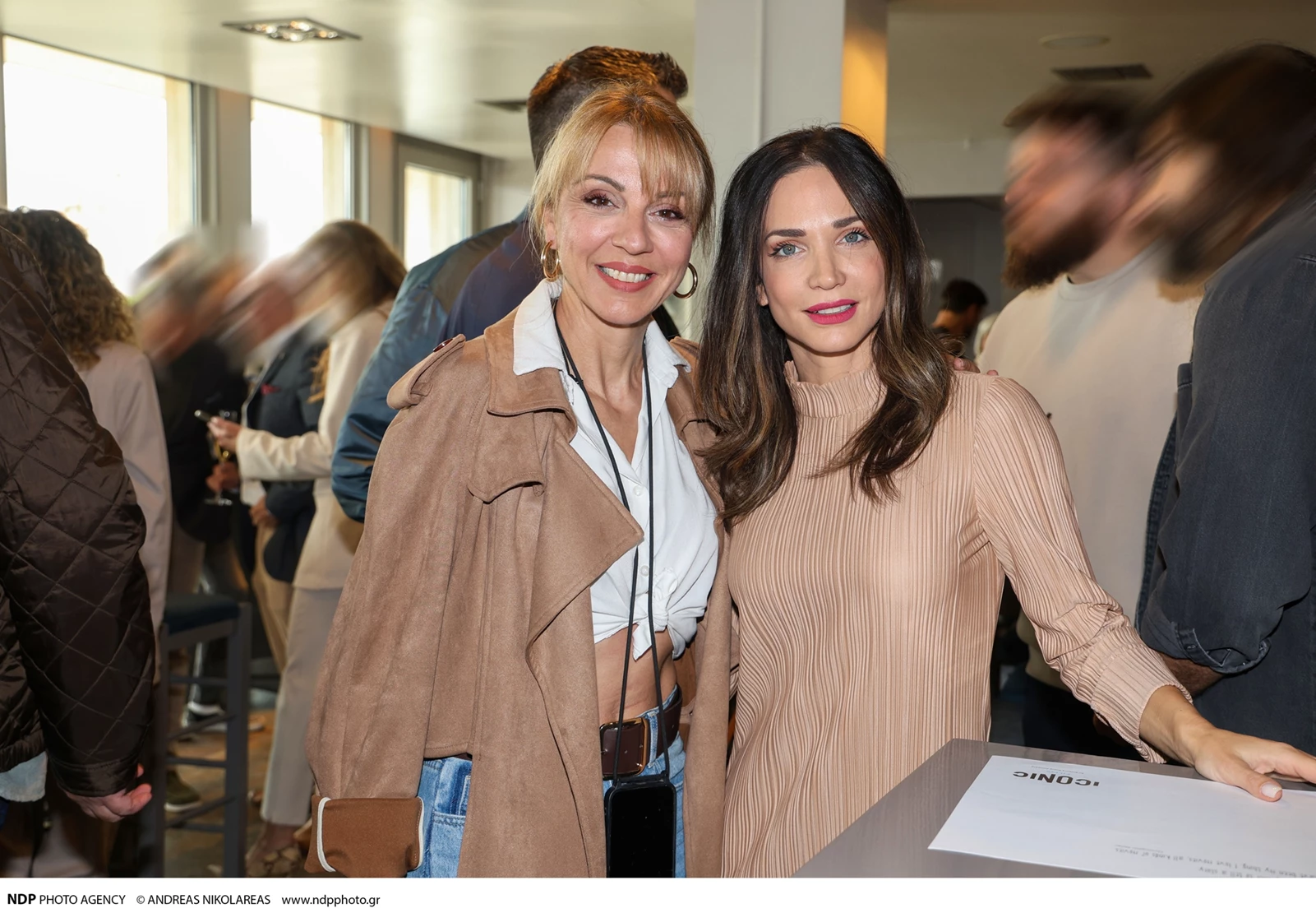 Κατερίνα Γερονικολού και Ματίνα Νικολάου στην παρουσίαση ταινιών της iconc films