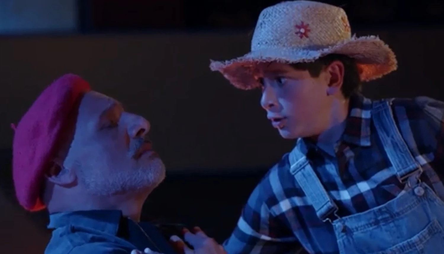 Νίκος Μουτσινάς