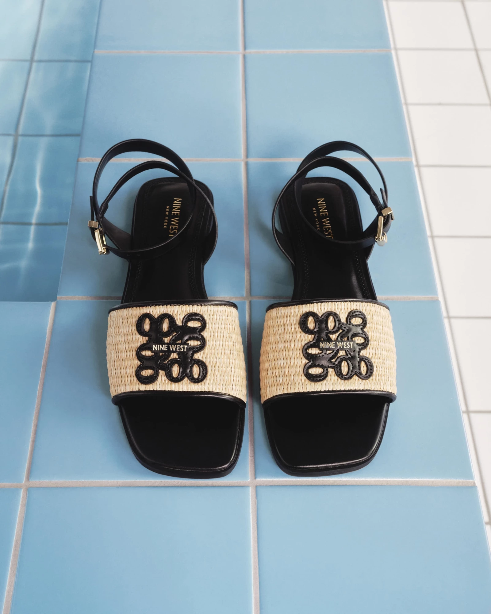 epapoutsia.gr summer 2025