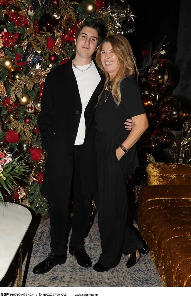 Good Job Nicky - Σοφία Αλιμπέρτη