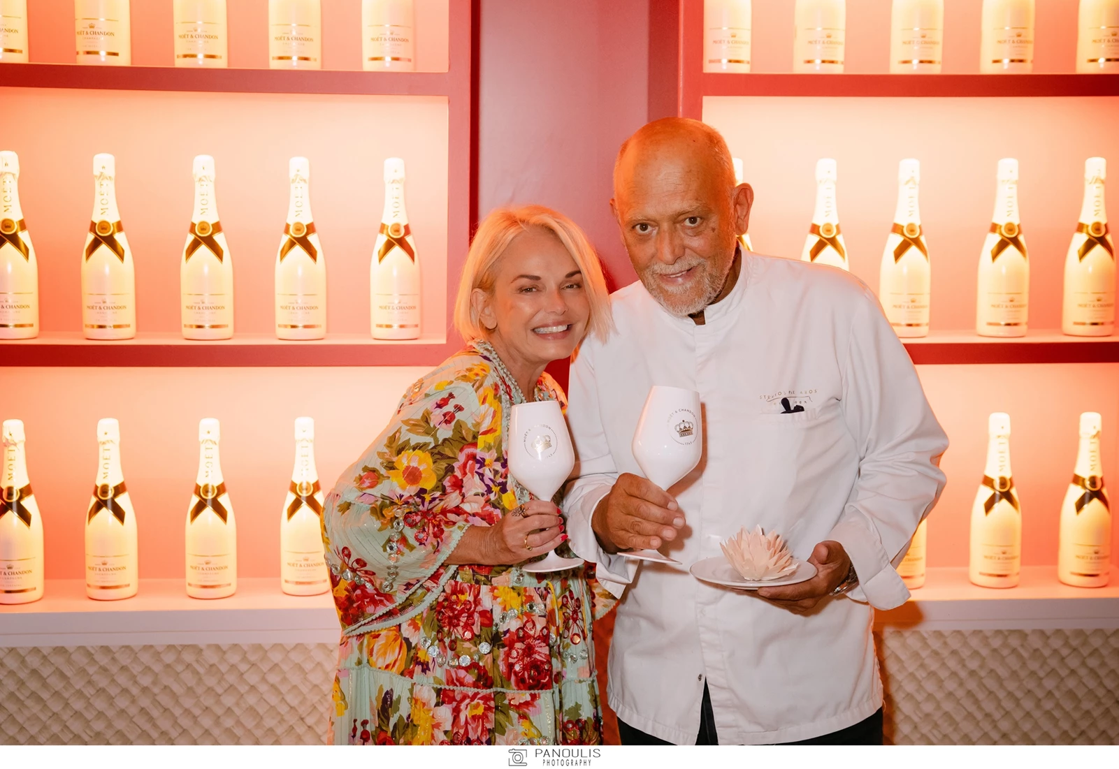 Στέλιος Παρλιάρος