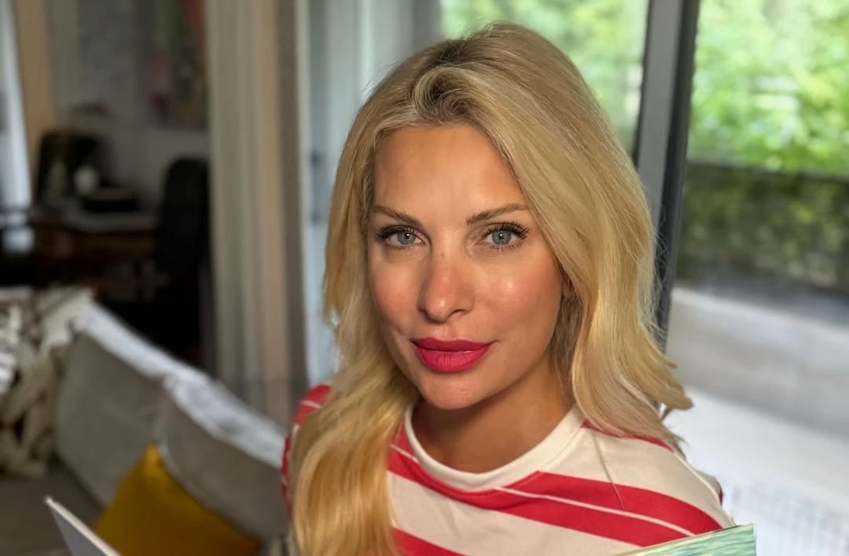 Ελένη Μενεγάκη | Αδημοσίευτες φωτογραφίες από το εσωτερικό του νέου σπιτιού της στην Κηφισιά