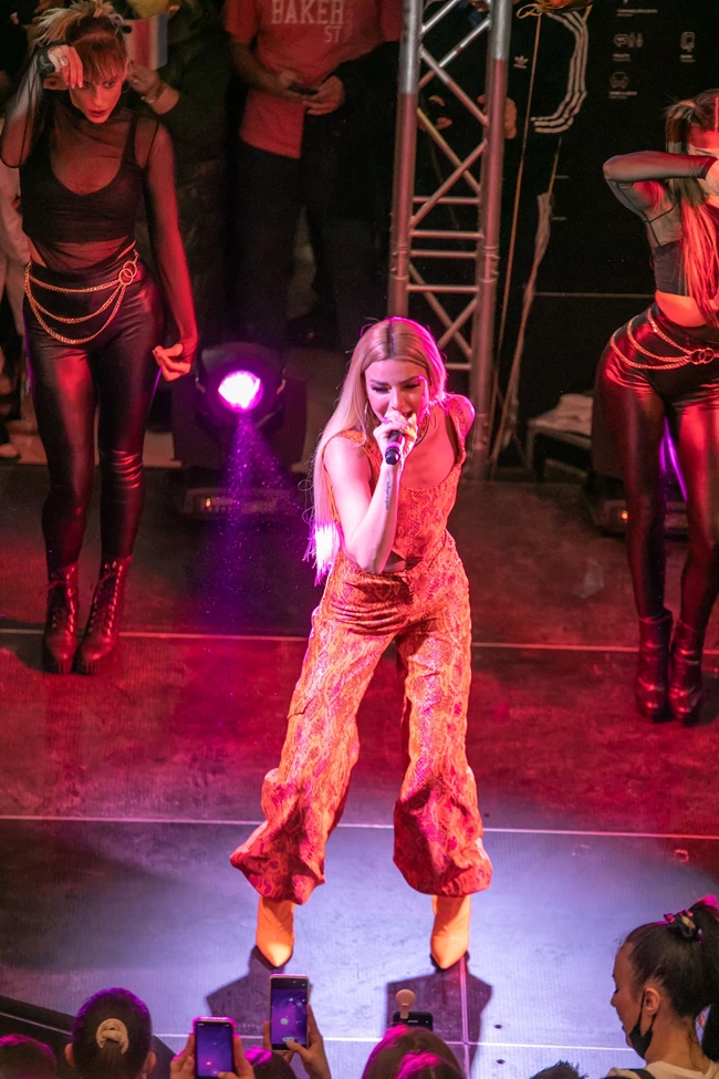 One Salonica Outlet Mall | Kλείνει 7 χρόνια και το γιορτάζει