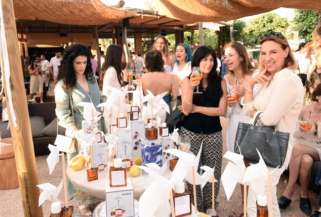 ΜissBloomParty